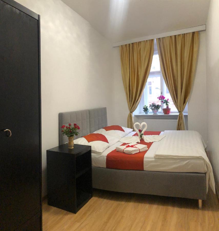 Lena Apartment Прага Экстерьер фото