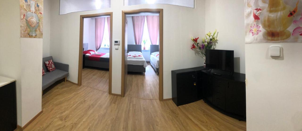 Lena Apartment Прага Экстерьер фото