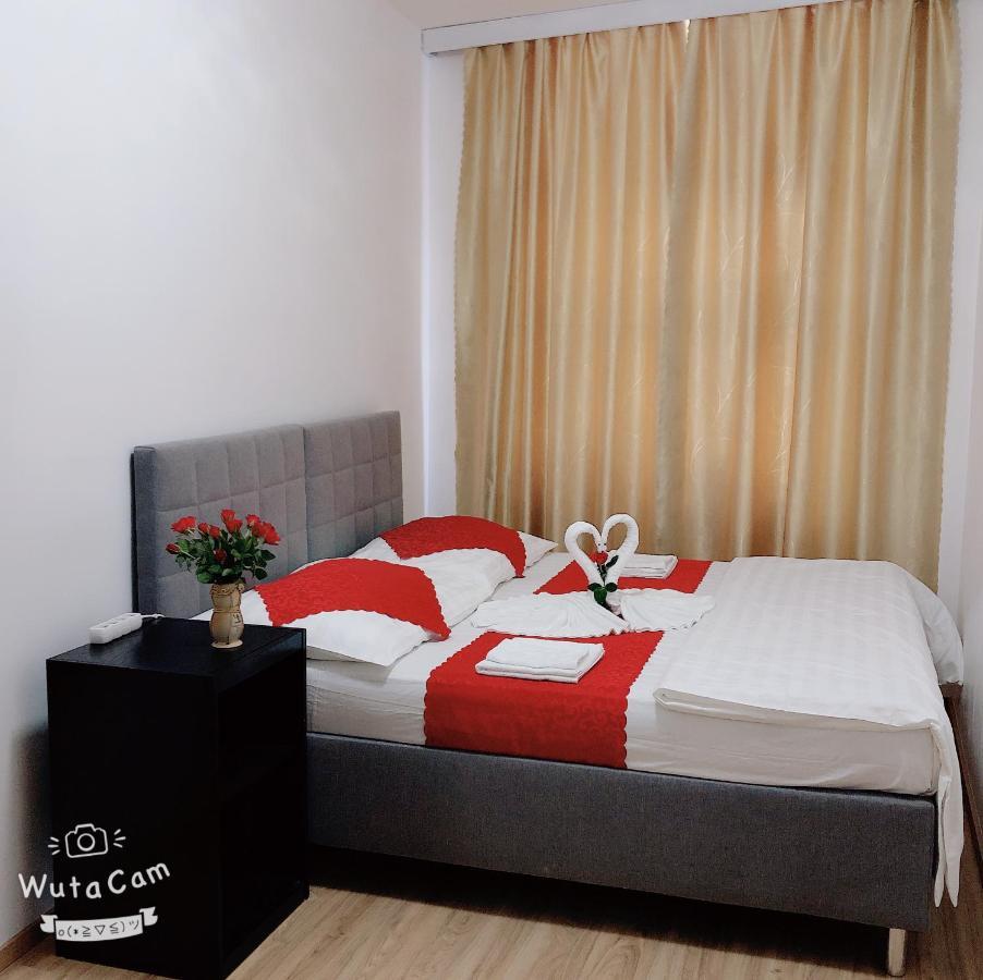 Lena Apartment Прага Экстерьер фото